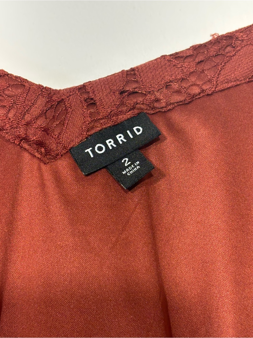 torrid Lace Ruffle top - Deep Wine Size 2 - Picture 5 of 7
